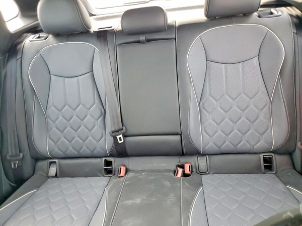 2026 VOLKSWAGEN TIGUAN 4Motion SEL R-Line