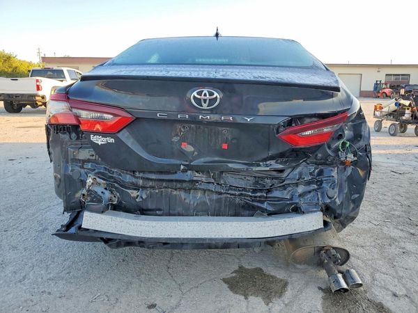2022 TOYOTA CAMRY