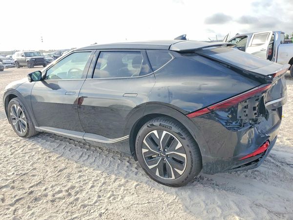 2023 KIA EV6