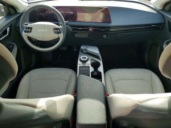 2023 KIA EV6