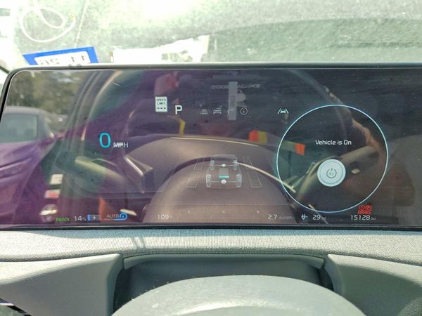 2023 KIA EV6
