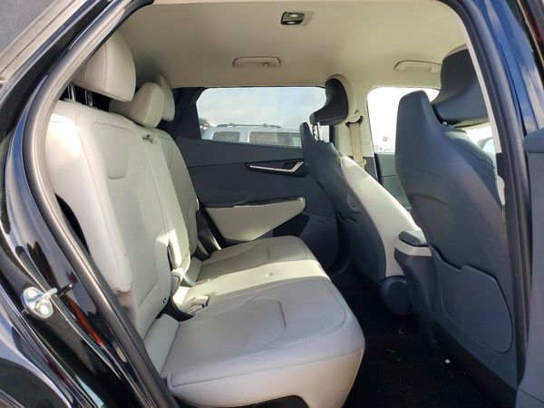 2023 KIA EV6