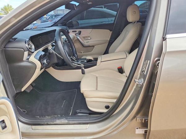 2020 MERCEDES-BENZ A A220