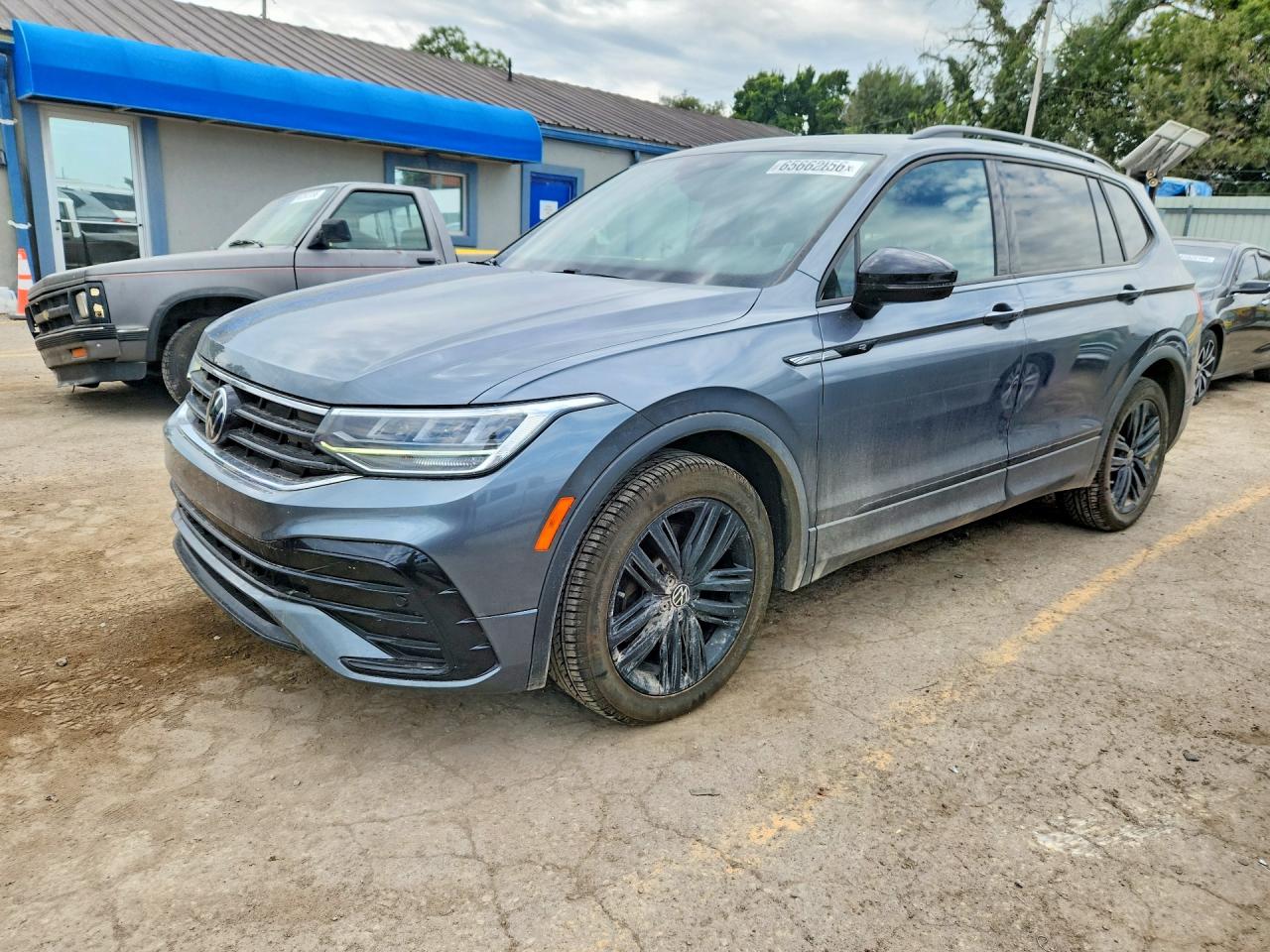2022 VOLKSWAGEN TIGUAN