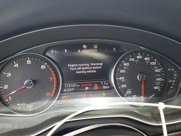 2019 AUDI A4 Premium, Titanium