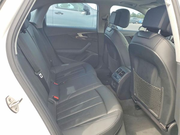 2019 AUDI A4 Premium, Titanium