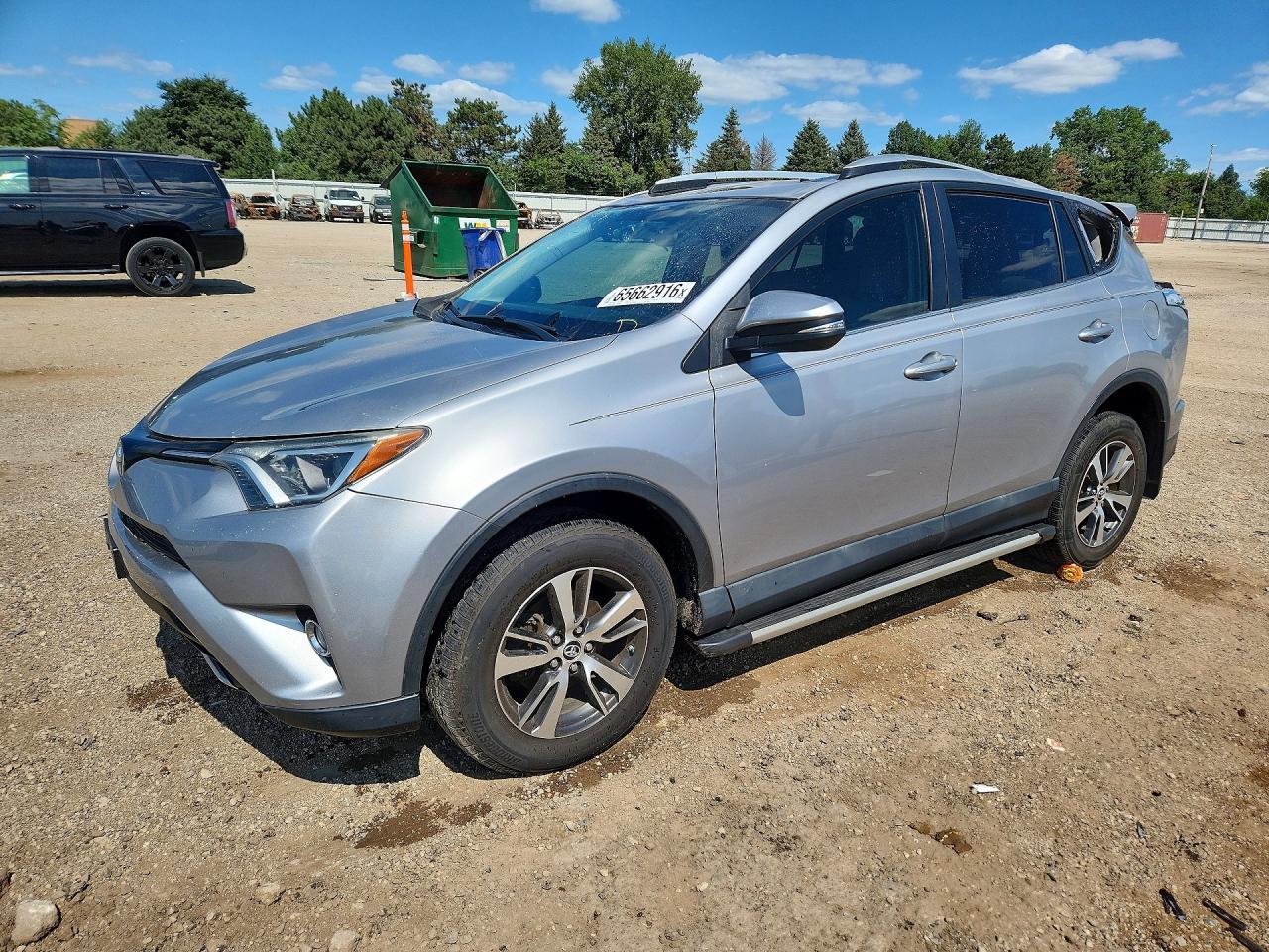 2016 TOYOTA RAV4 XLE (M Grade)