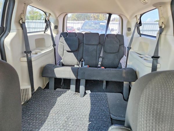 2014 DODGE GRAND CARAVAN SE