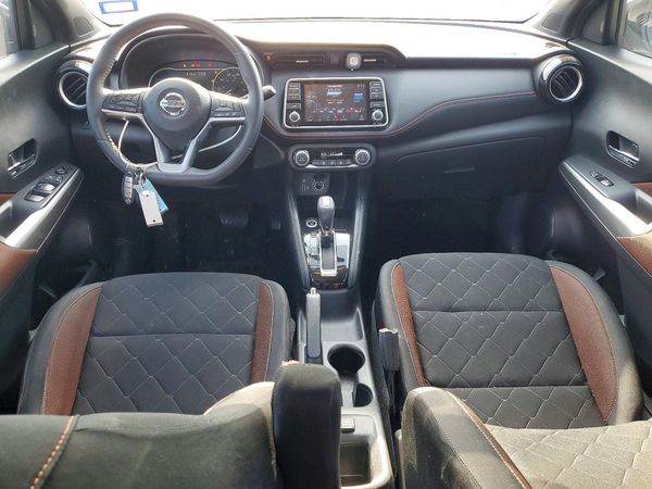 2019 NISSAN KICKS