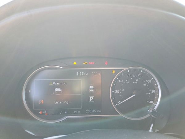 2019 NISSAN KICKS