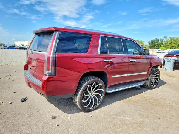 2016 CADILLAC ESCALADE