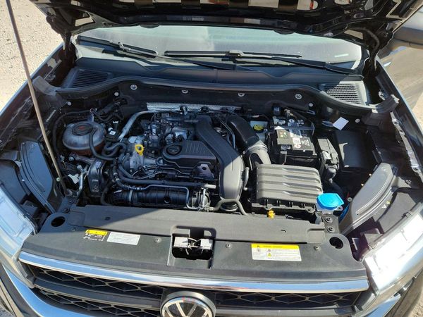 2023 VOLKSWAGEN TAOS