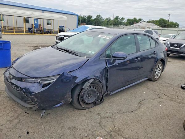 2025 TOYOTA COROLLA