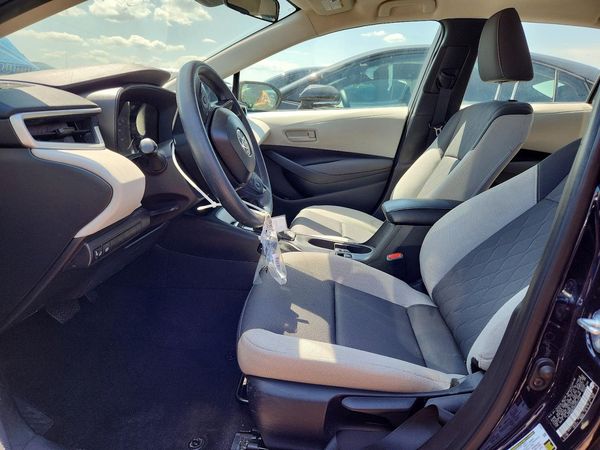 2025 TOYOTA COROLLA