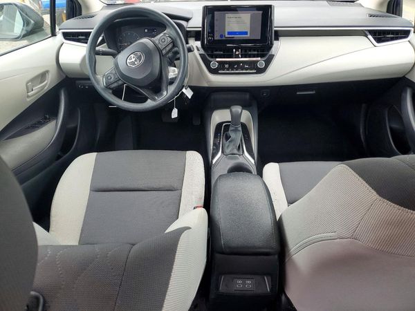2025 TOYOTA COROLLA