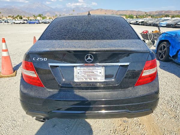 2014 MERCEDES-BENZ C C250