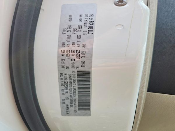 2017 CHRYSLER PACIFICA LX