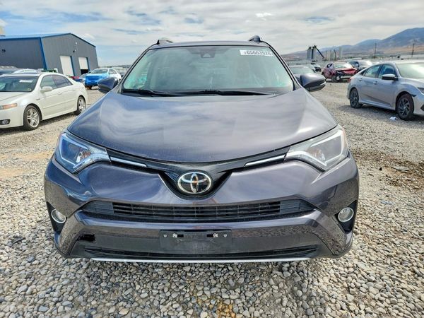 2018 TOYOTA RAV4 Adventure/XLE