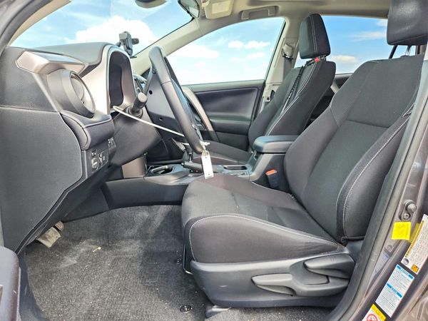 2018 TOYOTA RAV4 Adventure/XLE