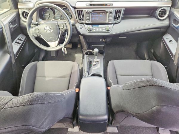 2018 TOYOTA RAV4 Adventure/XLE