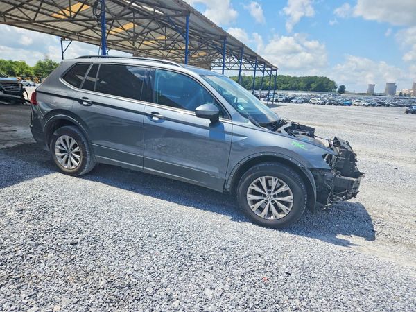 2018 VOLKSWAGEN TIGUAN S