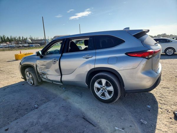 2021 TOYOTA HIGHLANDER