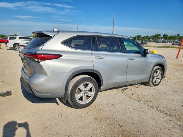2021 TOYOTA HIGHLANDER