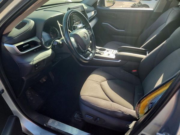 2021 TOYOTA HIGHLANDER