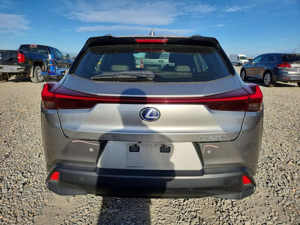 2021 LEXUS UX 250h Premium
