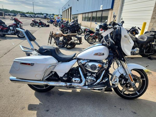 2024 HARLEY-DAVIDSON FLHX