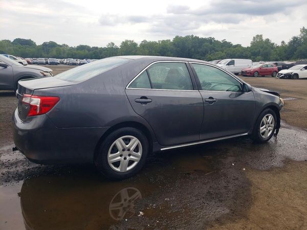 2013 TOYOTA CAMRY
