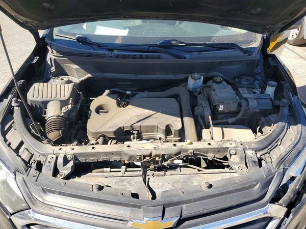 2018 CHEVROLET EQUINOX LT (1LT) — Engine bay