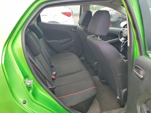 2013 MAZDA MAZDA2 Touring/GS