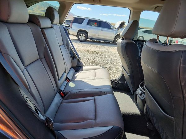 2021 SUBARU OUTBACK Limited+M/R+NAVI(HK)