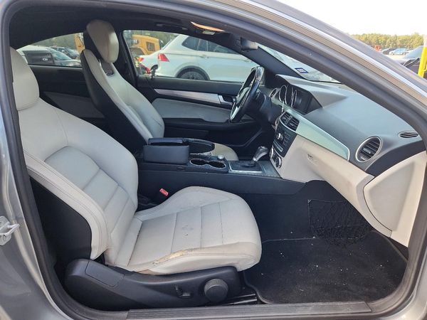 2012 MERCEDES-BENZ C