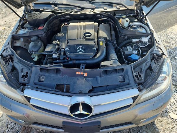 2012 MERCEDES-BENZ C