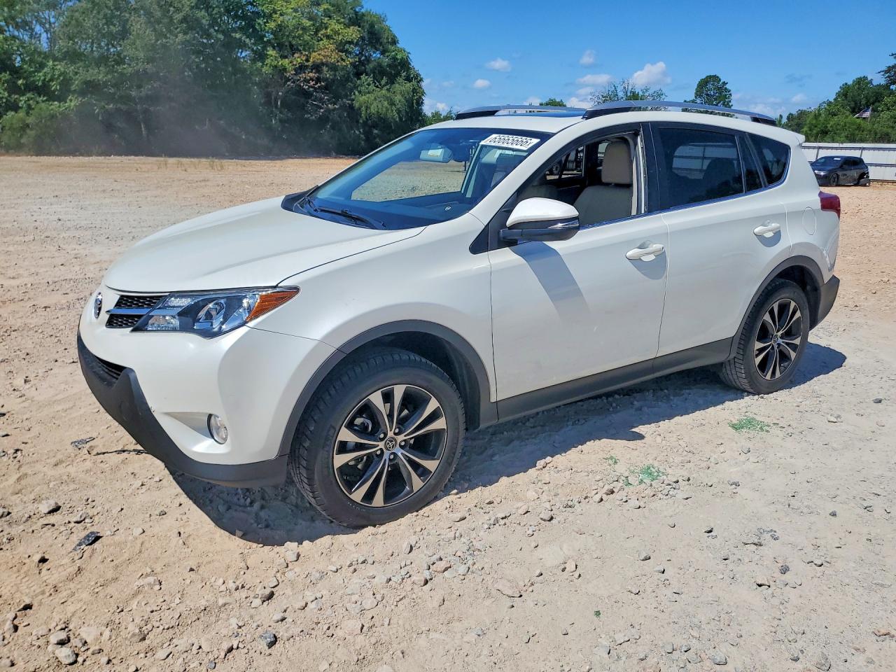 2015 TOYOTA RAV4