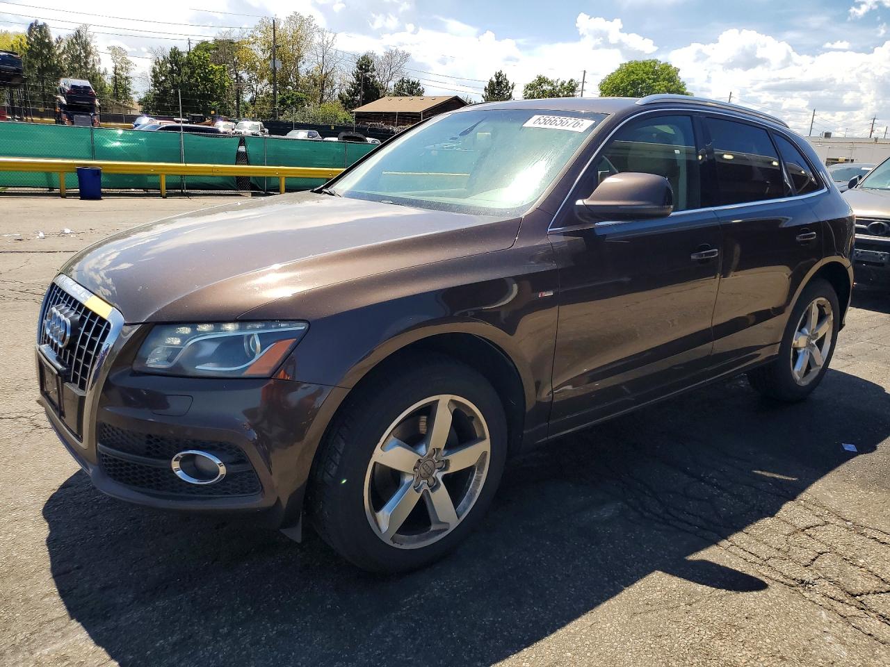 2012 AUDI Q5 Premium Plus