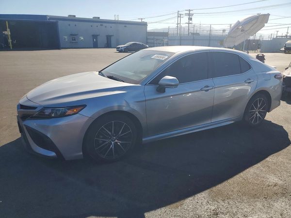 2022 TOYOTA CAMRY