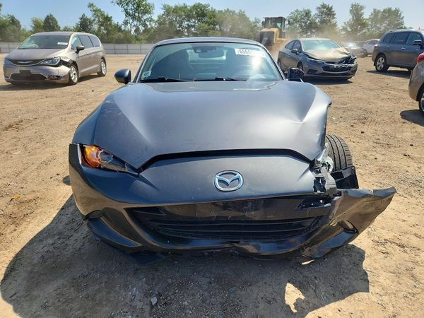 2017 MAZDA MX-5 MIATA