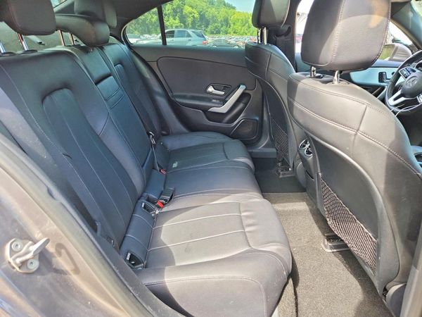 2019 MERCEDES-BENZ A