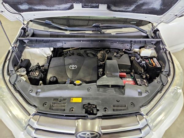2017 TOYOTA HIGHLANDER LE/LE Plus