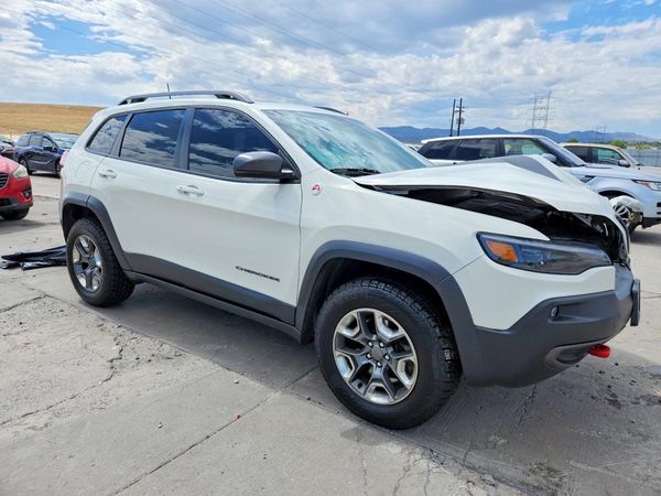 2019 JEEP CHEROKEE TRAILHAWK 4X4