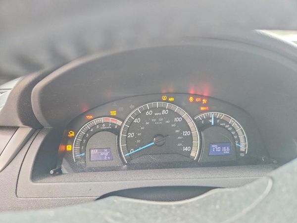 2014 TOYOTA CAMRY — ODOM