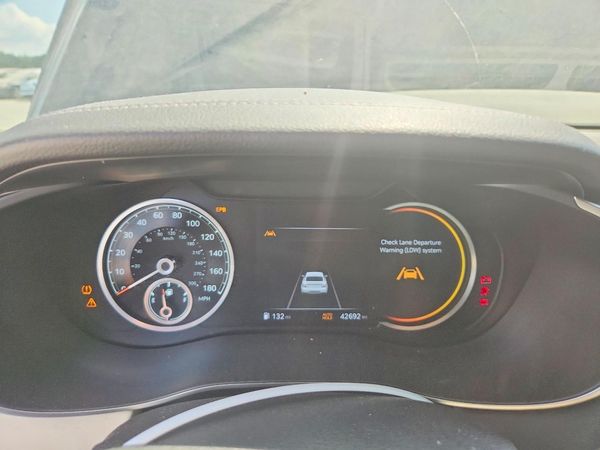 2023 GENESIS G70
