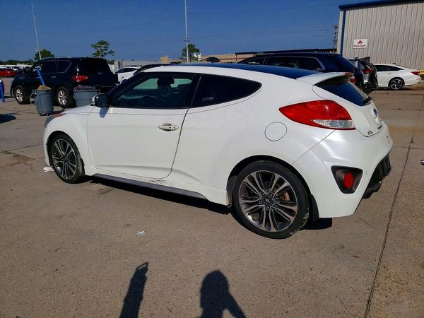 2016 HYUNDAI VELOSTER