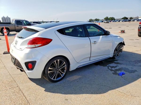 2016 HYUNDAI VELOSTER
