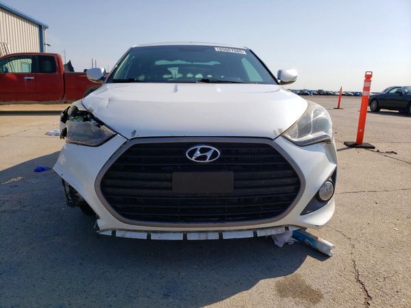2016 HYUNDAI VELOSTER