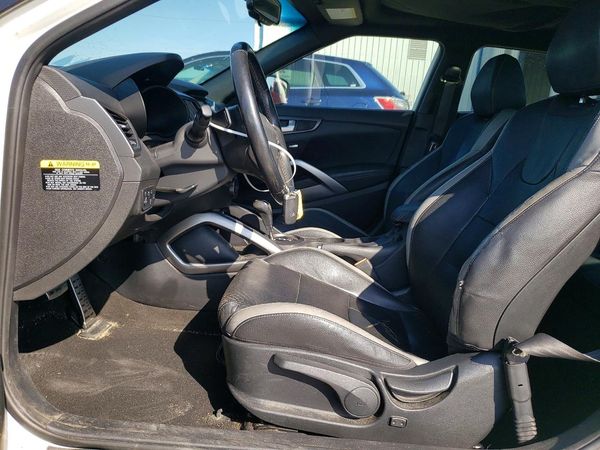 2016 HYUNDAI VELOSTER