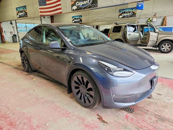 2022 TESLA MODEL Y